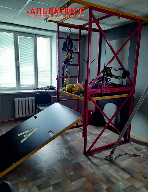 г. Владивосток. "ООО ДВРЦОТ" запустили новый полигон "Альпинист 02" для тренировки навыков работы на высоте